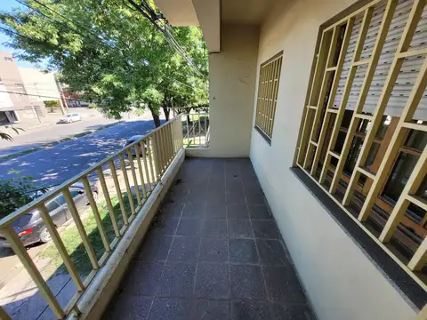 Departamento 4 ambientes con 1 baño