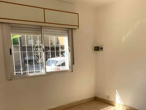 Depto Tipo Casa en Venta de 2 ambientes