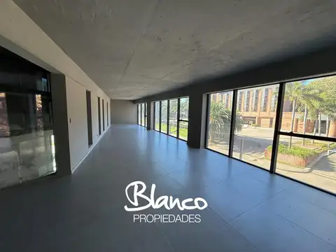 Oficina en Alquiler en el Km 49,5 Bajada Sheraton Pilar - Proa Pilar, G.B.A. Zona Norte, Argentina