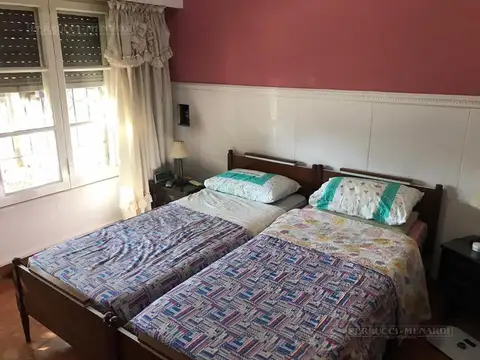 Depto Tipo Casa en Venta con 2 cocheras