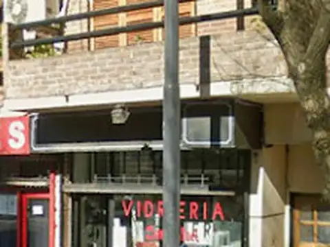 Local 3.5 x 9 con renta alquilado, oportunidad única 