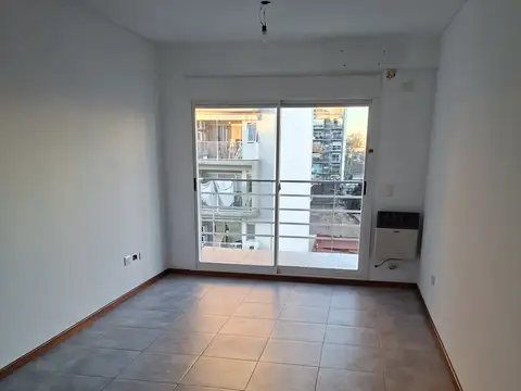 Terrada 1800, Piso 5