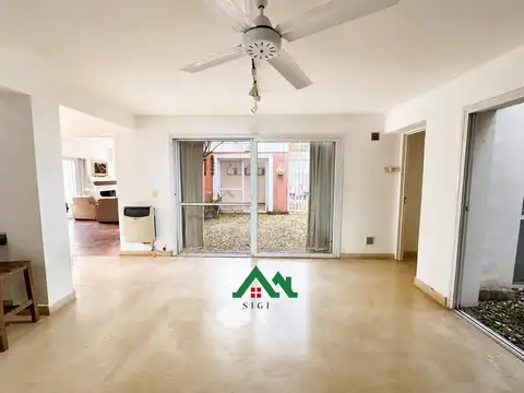 Casa en venta en Valle del Cerro – 3 dormitorios en una sola planta con cochera y patio