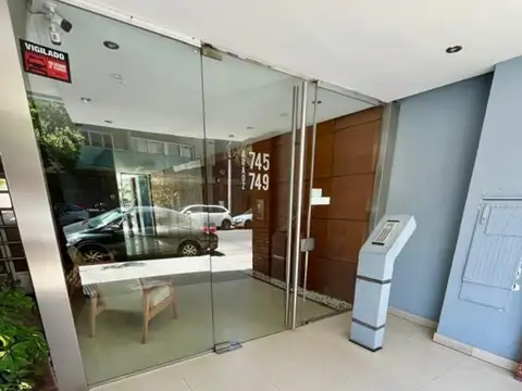 Aráoz 700, Piso 8°