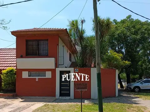 Campos esquina Chacabuco al 1300