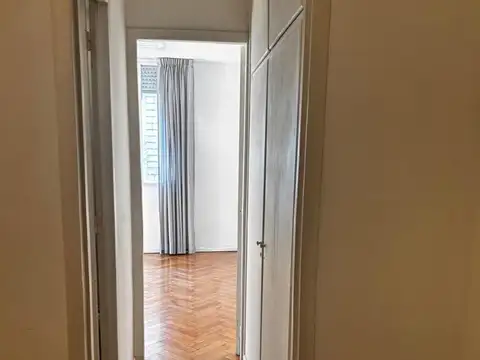 Departamento 2 ambientes al frente en excelente estado