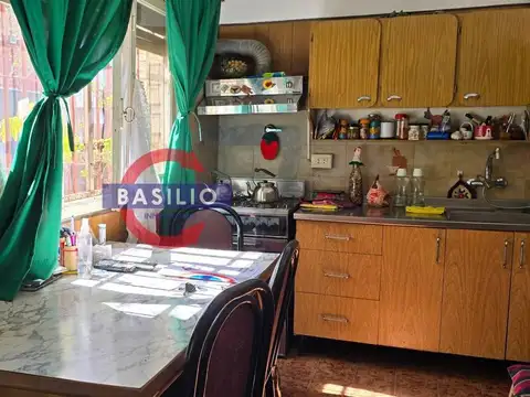 Depto Tipo Casa en Venta de 4 ambientes