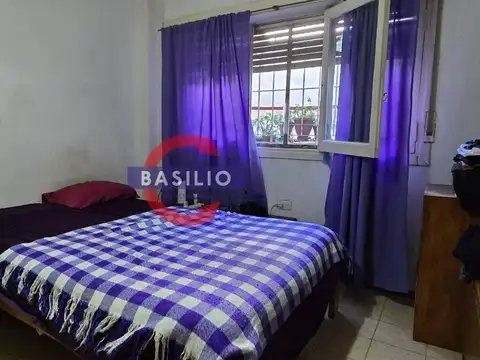 Depto Tipo Casa 4 ambientes con 1 baño