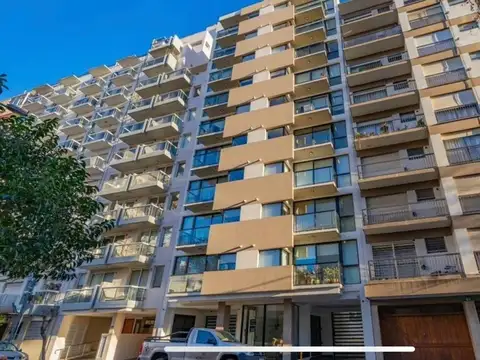 Gascon 2300, Piso 8