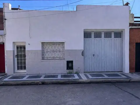 ALQUILER CASA DE 2 AMB AMPLIOS EN GERLI terraza