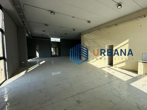 Galpon 6.600m2 + oficinas, docks de carga y sprinklers