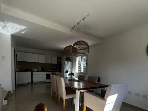 Pasaje Andres Oliva 3600