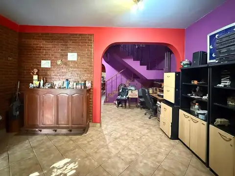 Casa en Venta en Rafael Calzada, USD 170.000