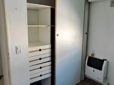 Casa en Alquiler con 1 cochera