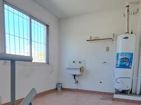 Casa en Alquiler en Mataderos, $ 950.000