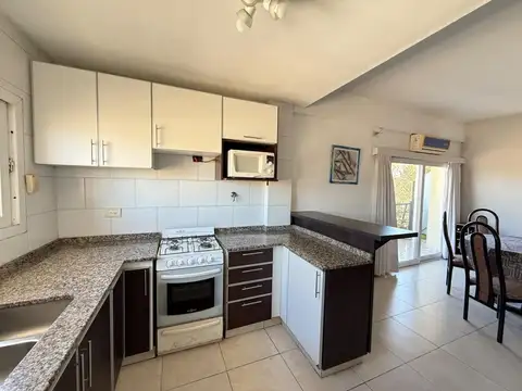 Departamento 3 ambientes con 2 baños