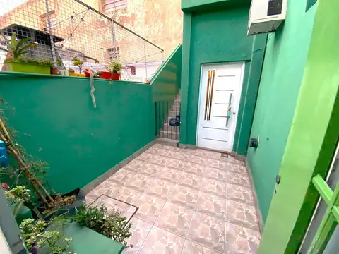 Depto Tipo Casa 5 ambientes con 1 baño