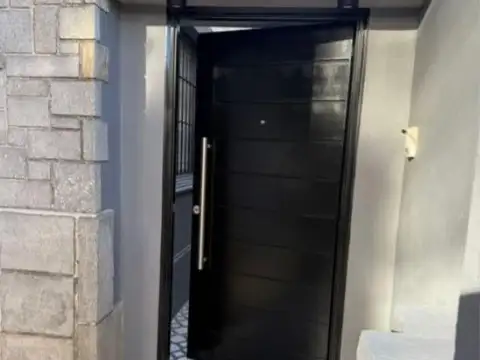 La Rioja e/ Primera Junta y Saavedra