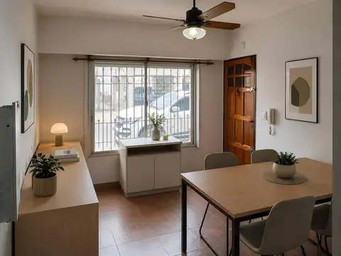 Venta PH 3 ambientes con patio al frente en Ciudad Madero
