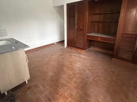 Pedro Cabral 1745 , Piso 0