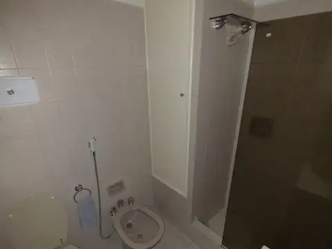 Depto Tipo Casa en Alquiler con 1 cocheras