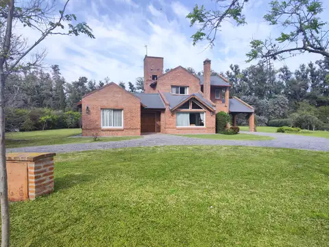 Casa en Venta en Luján, USD 230.000