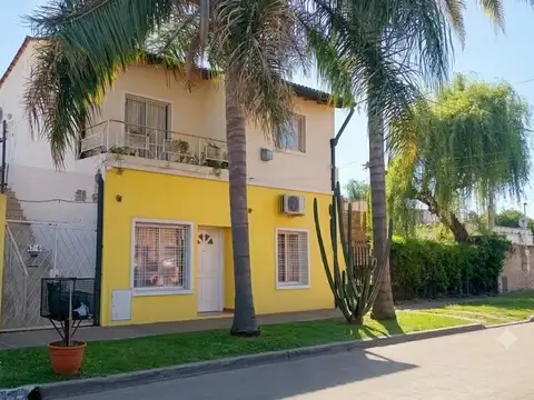 Duplex Interno en Villa Luzuriaga