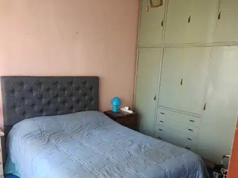 Depto Tipo Casa en Venta 51 años