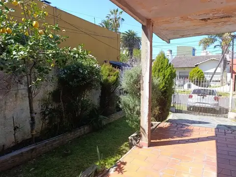 Depto Tipo Casa en Venta en Ituzaingó, USD 85.000