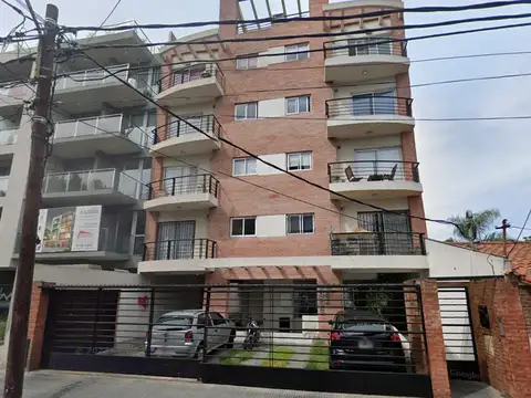En Palomar en Venta Departamento de 1 Ambiente en 1er Piso Al Contrafrente con Balcon Corrido. F: