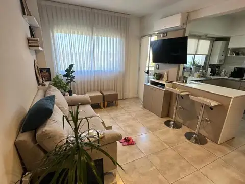 Departamento dos ambientes en Ituzaingo Sur