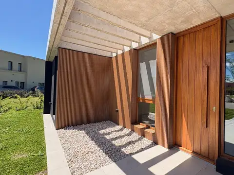 Venta | Casa a estrenar en una planta con 3 dormitorios y pileta | Acacias, Puertos