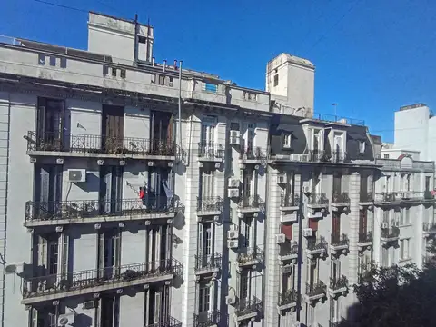 Oficina en Venta en San Nicolás, USD 45.000