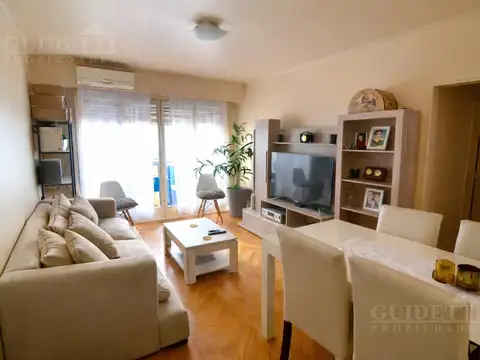 Departamento 3 ambientes con balcón al contrafrente en Caballito