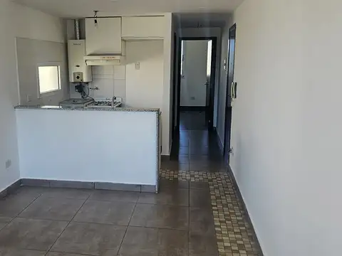 Departamento en Alquiler en Abasto, $ 460.000