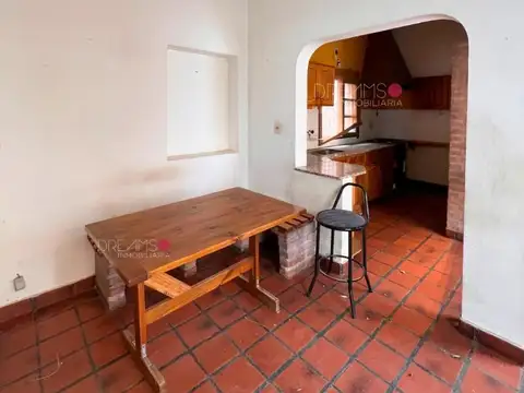 Casa - Venta - Argentina, Neuquén - Gobernador Elordi 645