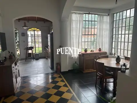 Casa en Banfield Este