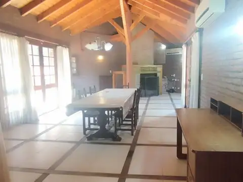 Casa en Venta en Villa Gesell, USD 220.000