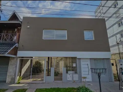 Venta 3 ph en block, barrio Las Avenidas