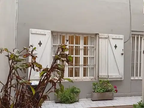 Depto Tipo Casa en Venta de 5 ambientes