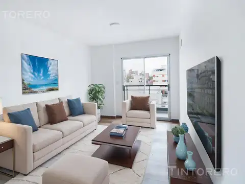 Departamento en venta 2 ambientes con balcón y cochera en Morón.