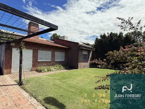 Casa en venta c/ cochera en Patagonia