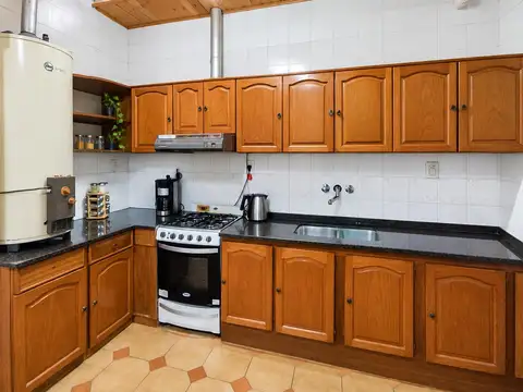 Casa en Venta con 1 cochera
