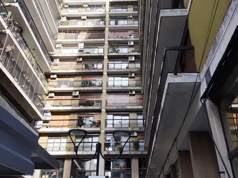 Avda. Santa Fé 2800