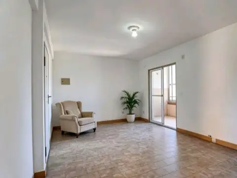 DEPARTAMENTO 4 AMBIENTES EN ALQUILER EN  LUGANO