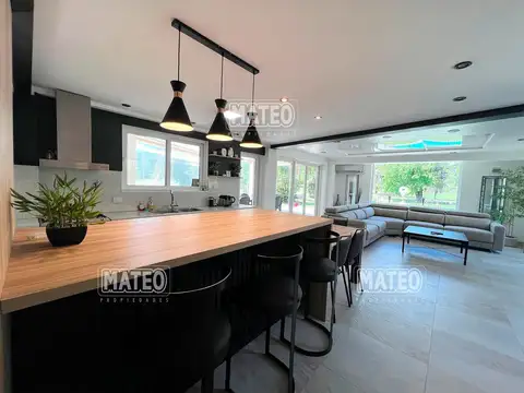 Casa en Alquiler de 5 dormitorios