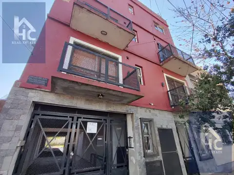DEPARTAMENTO 2 AMBIENTES LANUS CON TERRAZA PROPIA