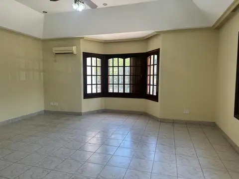 Casa en Venta en Colon, USD 280.000