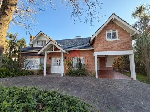 Casa Chalet  en Venta en La Delfina, Pilar, G.B.A. Zona Norte