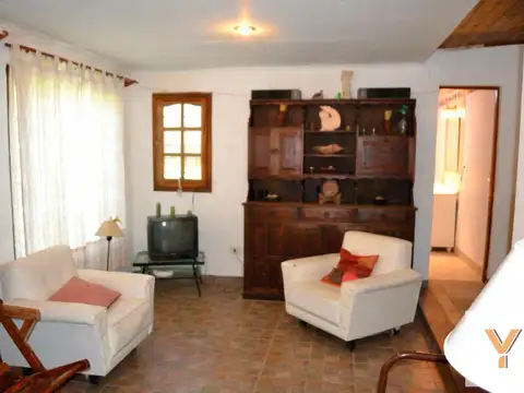 Casa quinta en venta - 3 dormitorios 3 baño 2 cocheras - 11500mts2 - Miramar